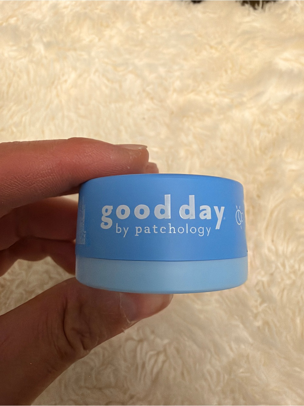 Good Day eye pillow
360° brightening plush eye cream